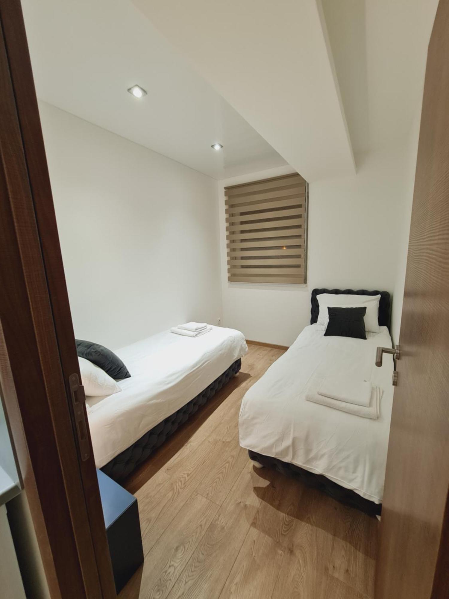Airport Molko Apartments Surčin 外观 照片