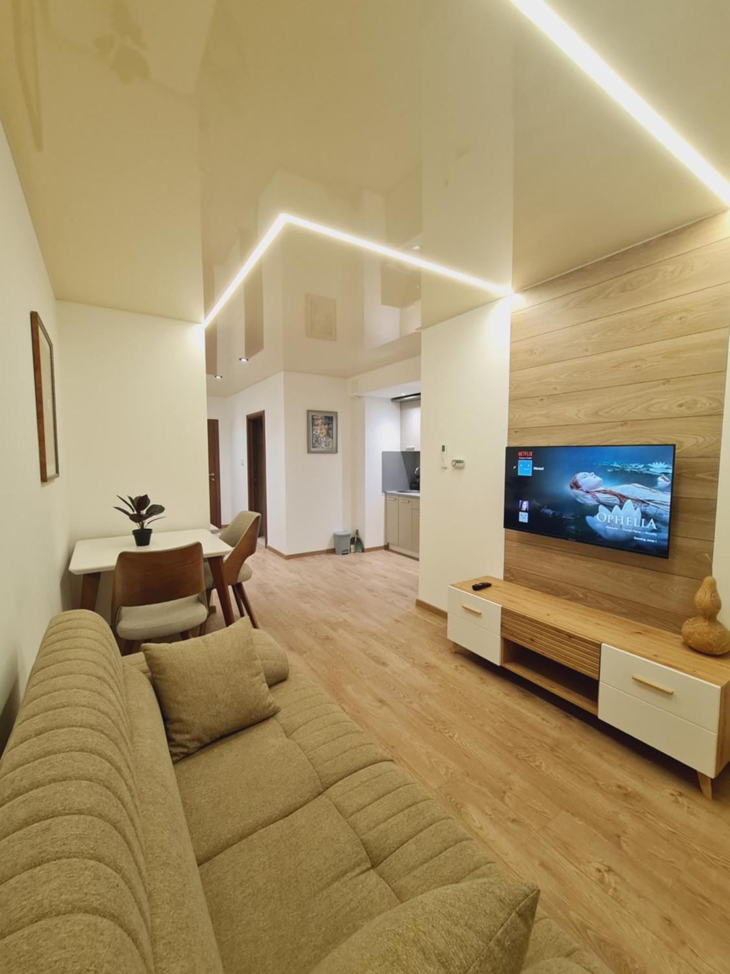 Airport Molko Apartments Surčin 外观 照片