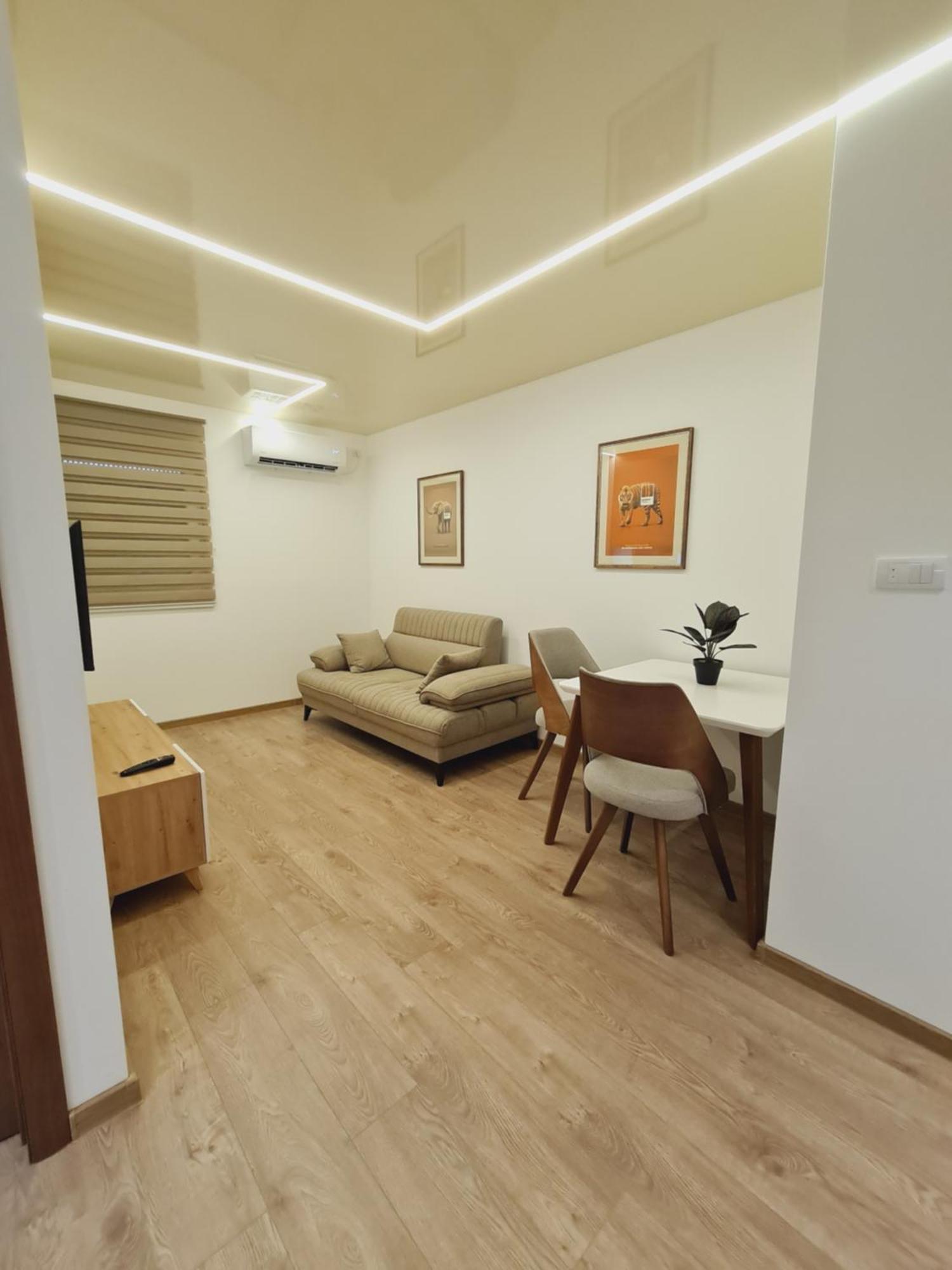 Airport Molko Apartments Surčin 外观 照片